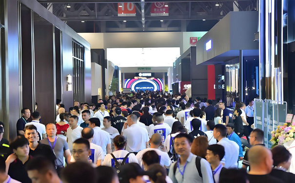 “成都設(shè)計(jì)”亮相首屆中國(guó)工業(yè)設(shè)計(jì)展覽會(huì)